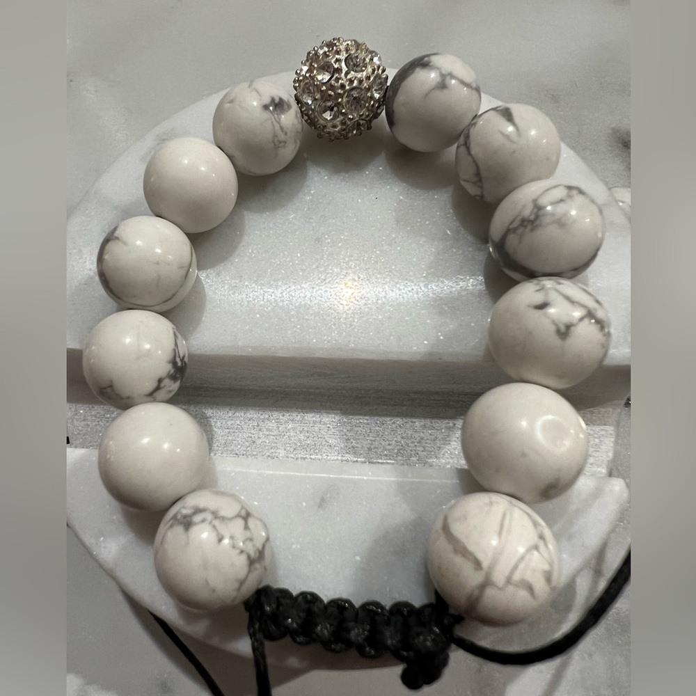 SHAMBALA & AUSTRIAN CRYSTAL BRACELET Black & White Marble Swirl